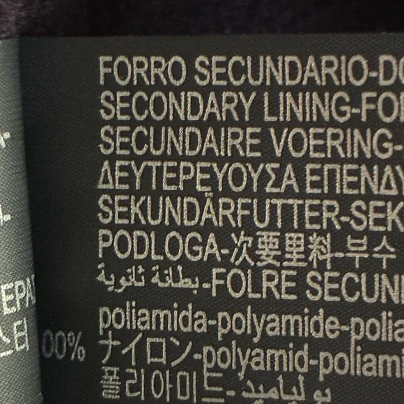 NWT. Zara Kids White Hooded Ski Jacket. Size 3. - Picture 10 of 13